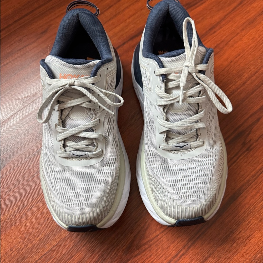 Hoka One One women Gray and Orange Athletic Shoes size 8 - Picture 2 of 8